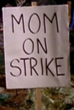 Постер фильма Мама объявила забастовку (2002)