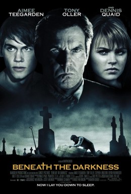 Постер фильма Сквозь тьму (2011)