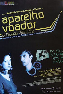 Постер фильма Аппарат, летающий низко (2002)
