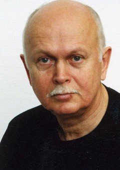 Владимир Немоляев