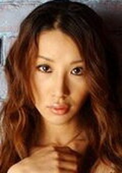 Sarina Suzuki