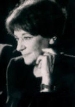 Мария Казарес