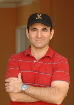 Андреас Олавария