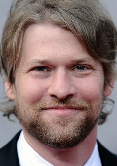 Todd Lowe