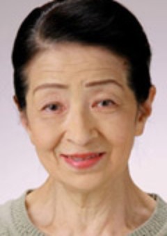 Акико Хошино