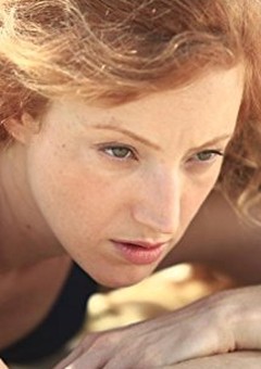 Хилла Видор